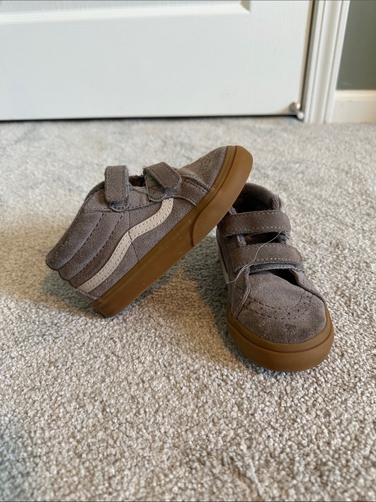 Vans Other - Vans Kids Taupe Suede Velcro Sneakers